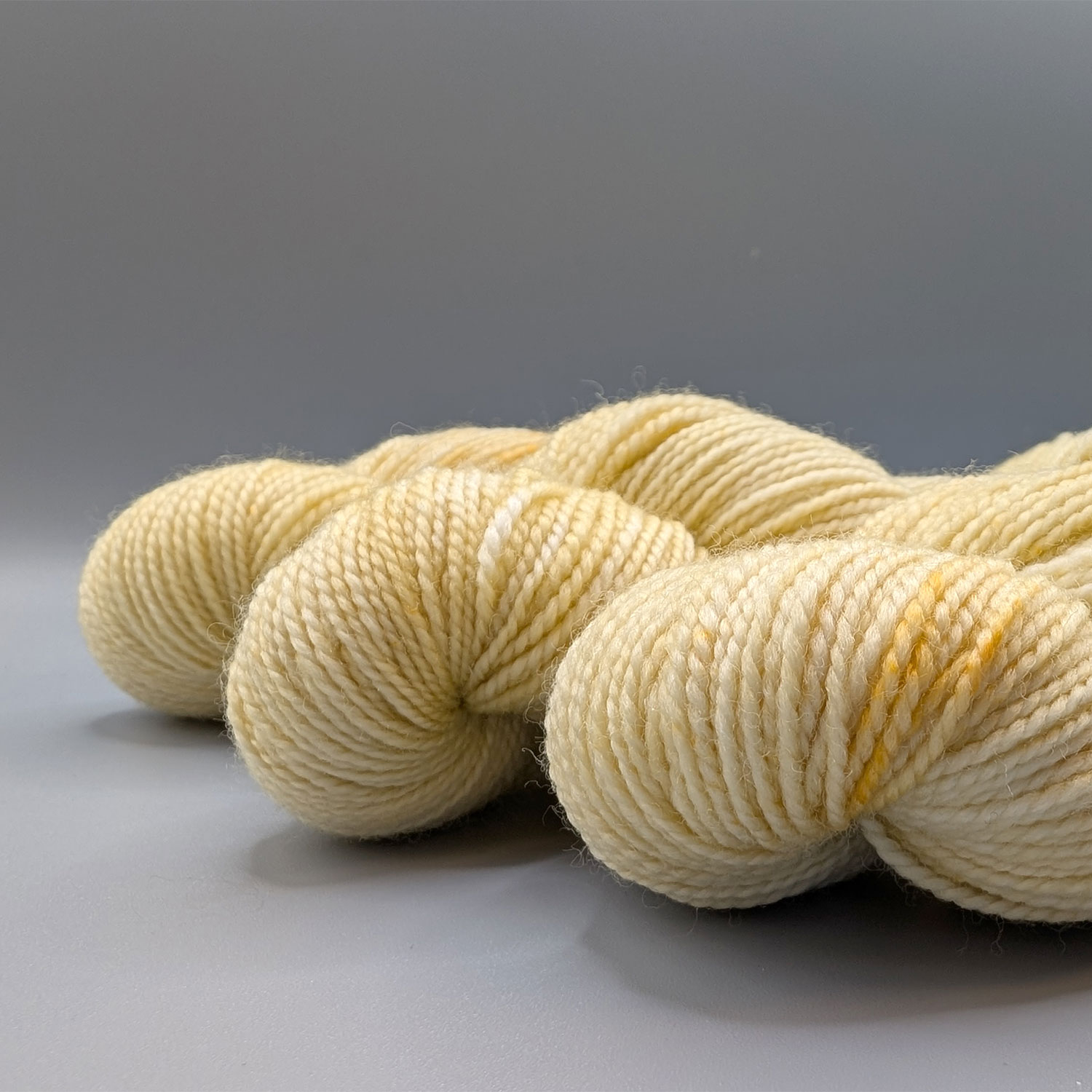 wolldackel-pure50-45-buttercup-3