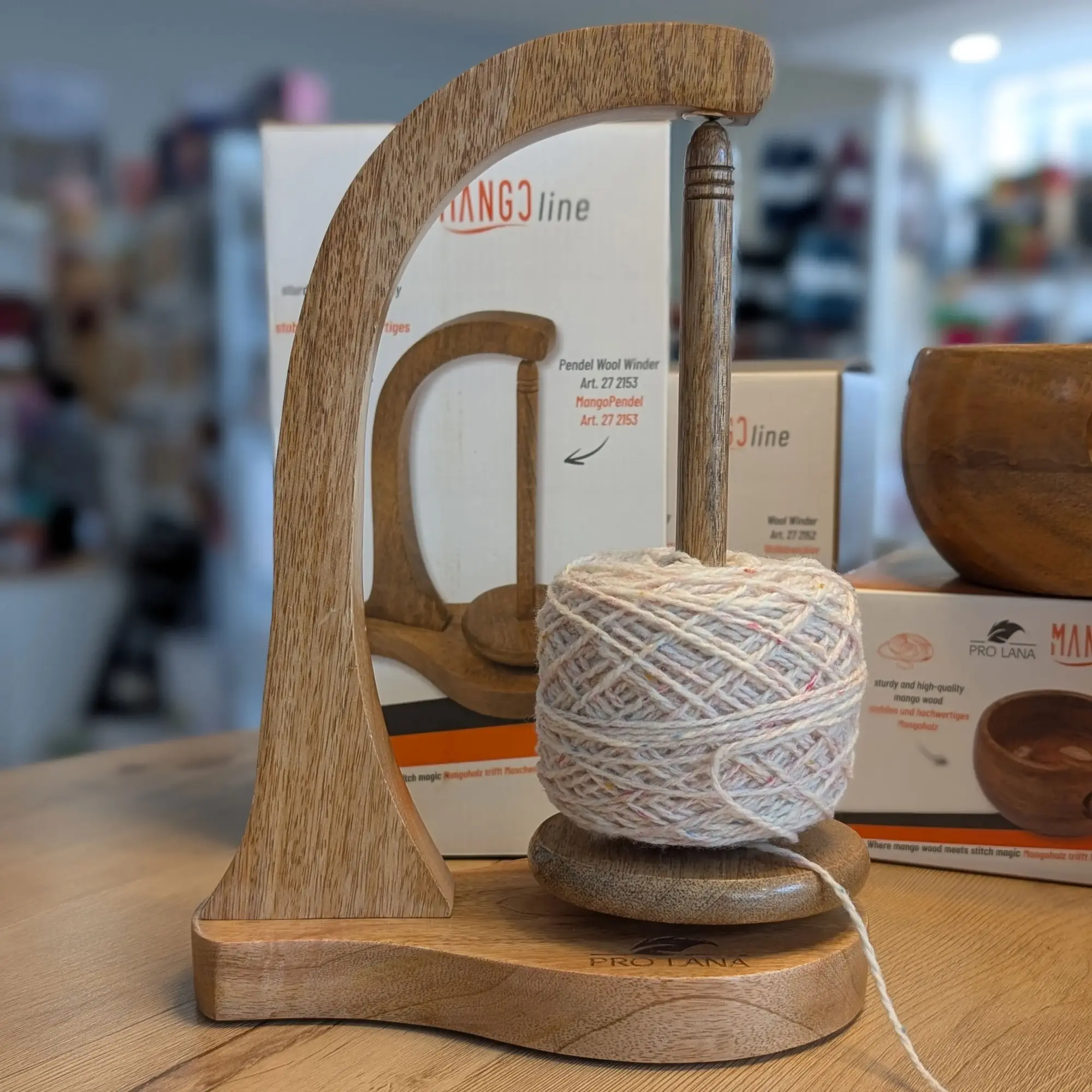 Strickzubehör Mango von Pro Lana: Nachhaltig & wunderschön