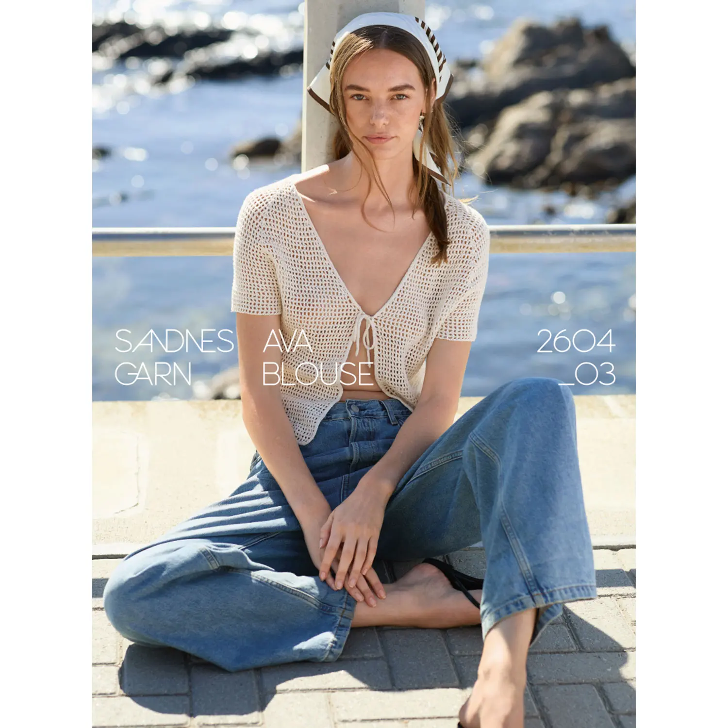 sandnes-garn-2604-03-ava-blouse-1 Ava Blouse (Sandnes Garn) 2604-03 Häkelset