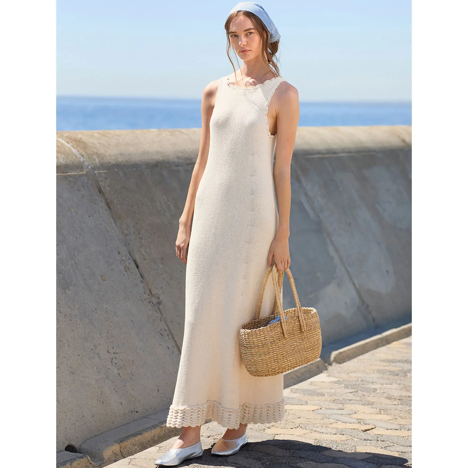 Roselyn Long Dress (Sandens Garn) 2604-10 Strickset Roselyn Long Dress (Sandens Garn) 2604-10 Strickset