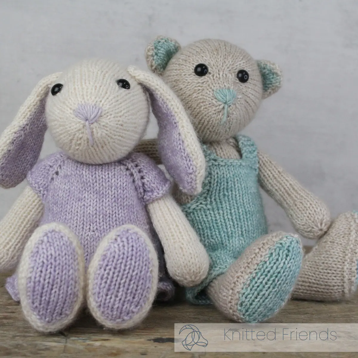 hardicraft-set-knitted-animals-7 Chloe Hase - Strickset (Hardicraft)
