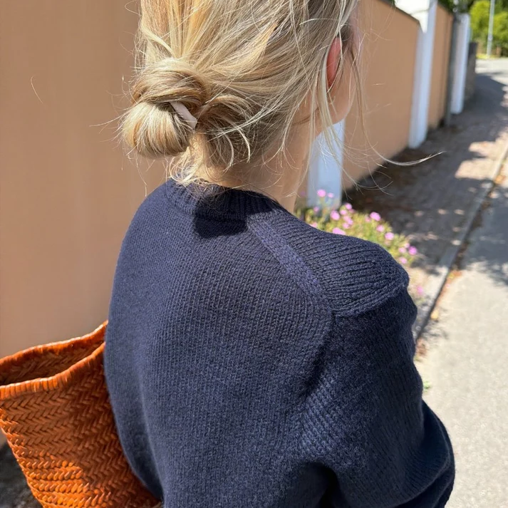 petiteknit-vega-sweater-3 Vega Sweater (PetiteKnit) Strickset