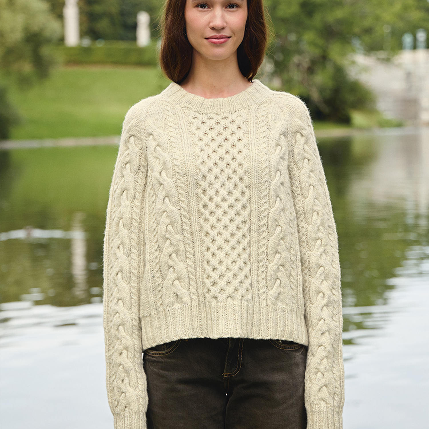 Wilbur Cable Sweater (Sandnes Garn) 2513-4 Strickset Wilbur Cable Sweater (Sandnes Garn) 2513-4 Strickset