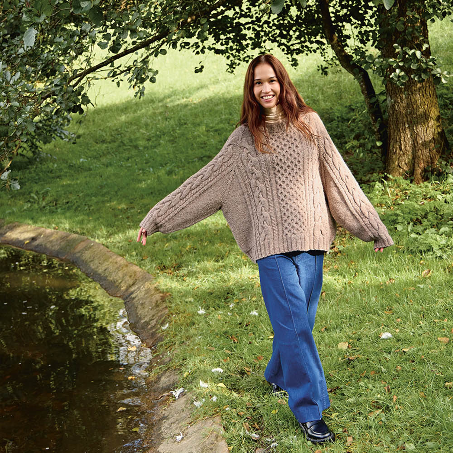 sandnes-2513-atlas-04-8 Wilbur Cable Sweater (Sandnes Garn) 2513-4 Strickset